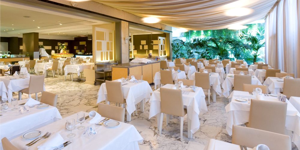 Restaurante principal. Main restaurant